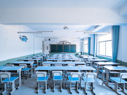 兴平学生教室