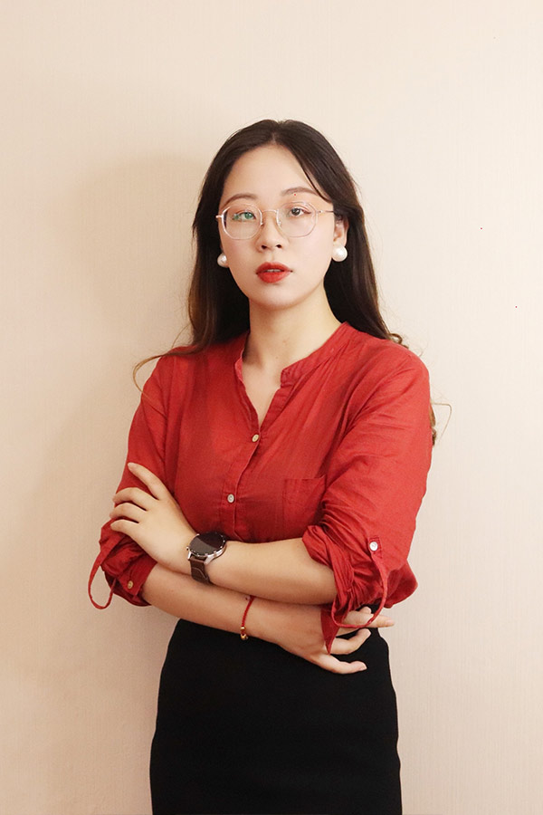 兴平张治华 本科学历，毕业于陕西师范大学