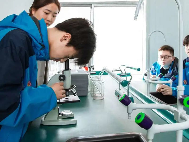 兴平化学实验室