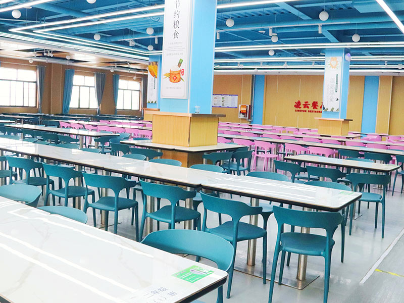 兴平学生餐厅
